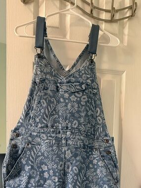 Duluth Trading Co Blue Floral Denim Overalls Jumpsuit